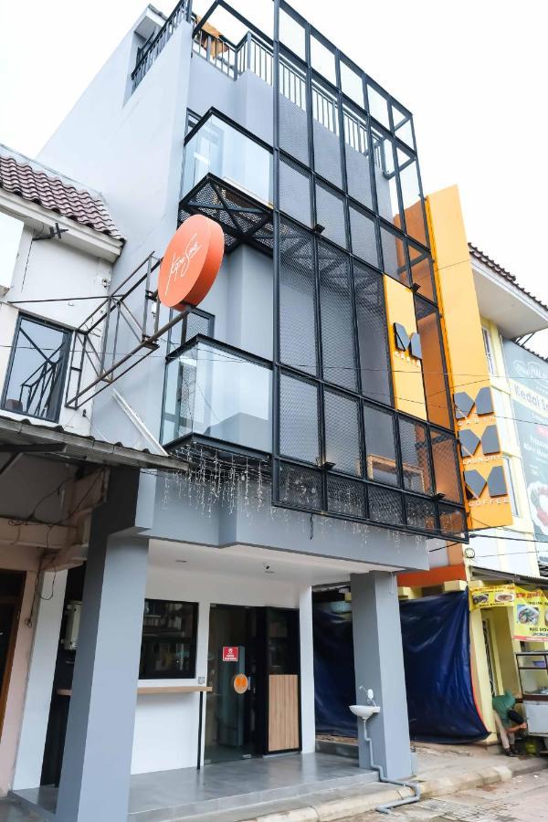 M Cabin Karawaci Binong Экстерьер фото